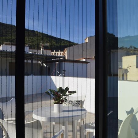 La Casa De La Buhardilla Villa Fondón Eksteriør billede