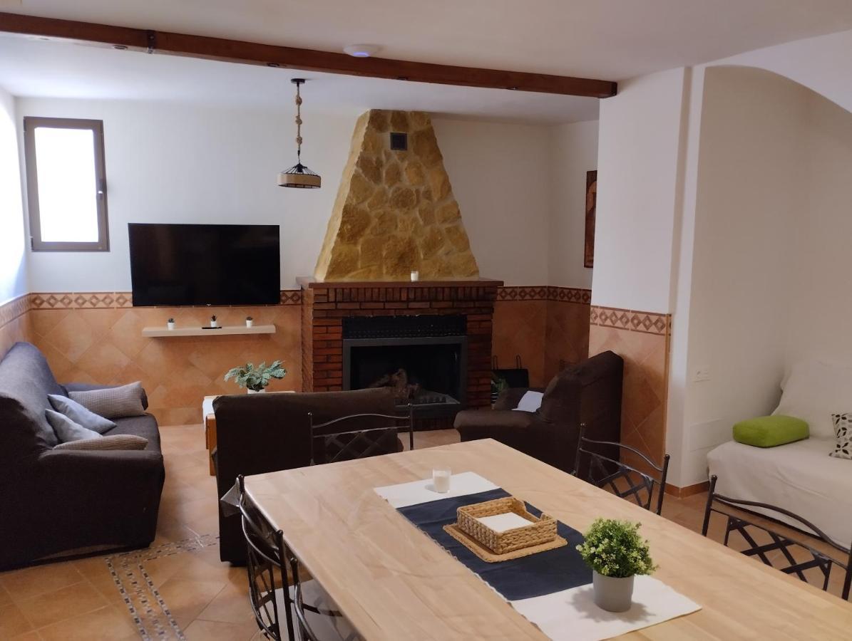 La Casa De La Buhardilla Villa Fondón Eksteriør billede