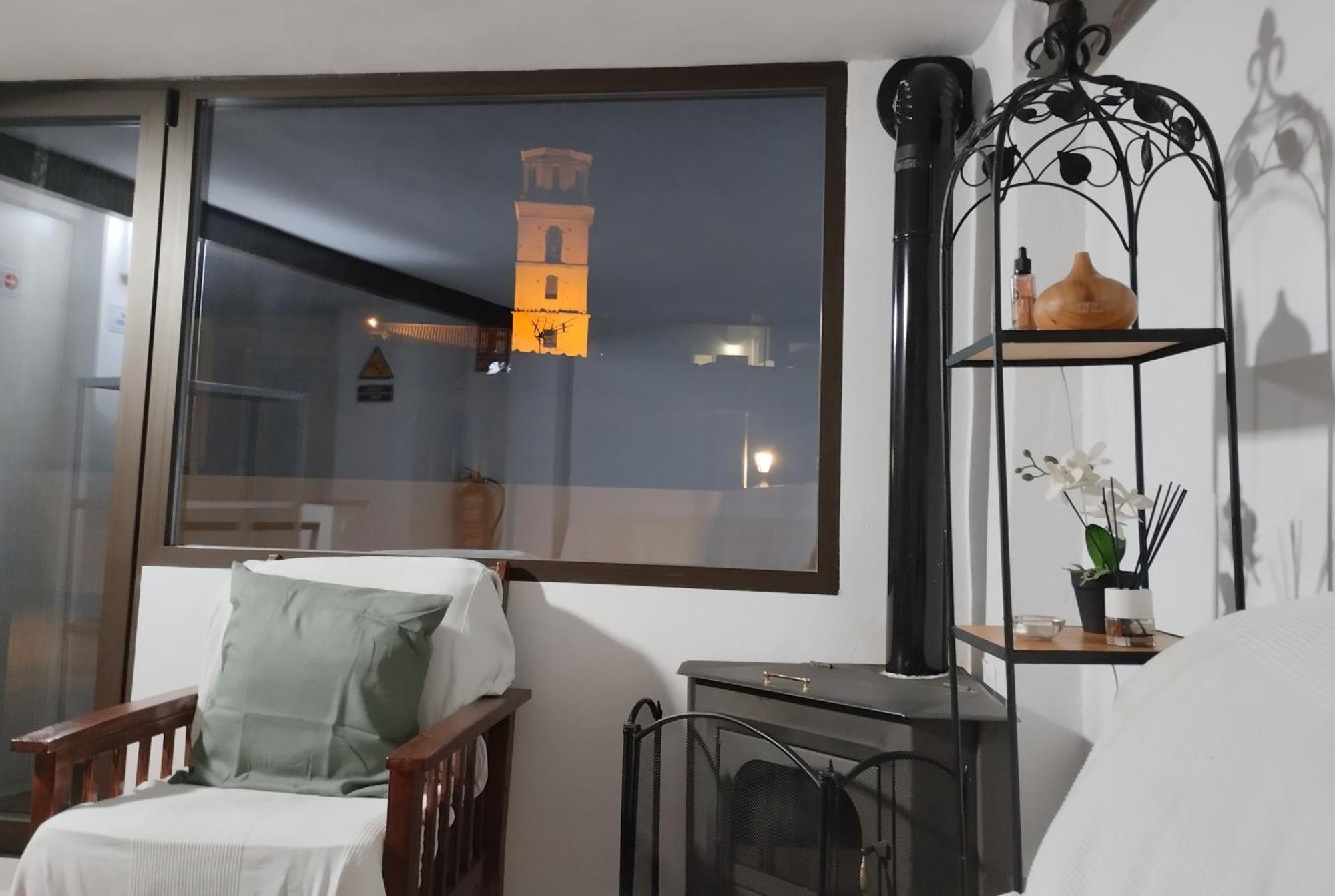 La Casa De La Buhardilla Villa Fondón Eksteriør billede